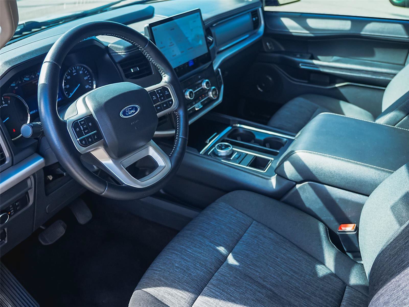 Certified 2022 Ford Expedition XLT RWD image 8