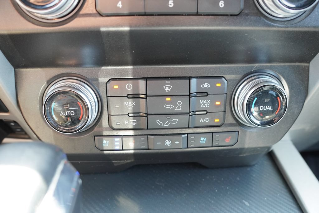 Certified 2020 Ford F150 Lariat w/ Equipment Group 502A Luxury AWD/4WD image 29