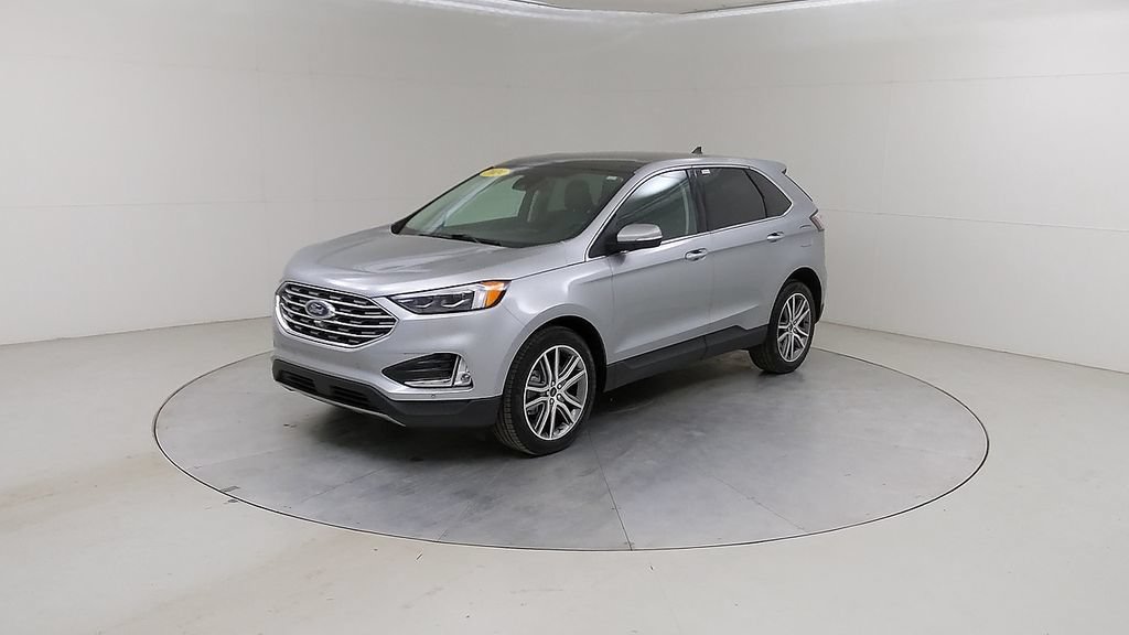 Certified 2024 Ford Edge Titanium w/ Equipment Group 301A AWD/4WD image 21