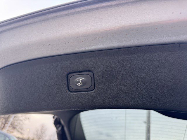 Certified 2022 Ford Edge SEL w/ Convenience Package image 30