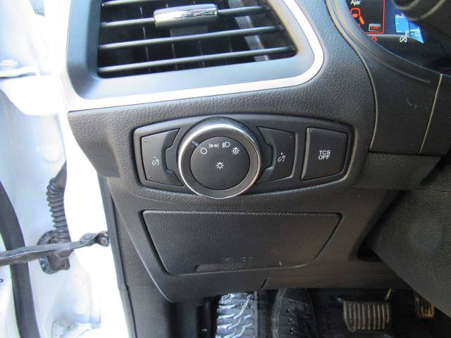 Certified 2022 Ford Edge SE w/ Black Appearance Package AWD/4WD image 12