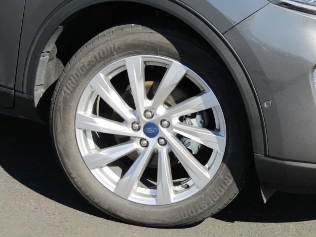 Certified 2022 Ford Escape Titanium w/ Titanium Elite Package image 5