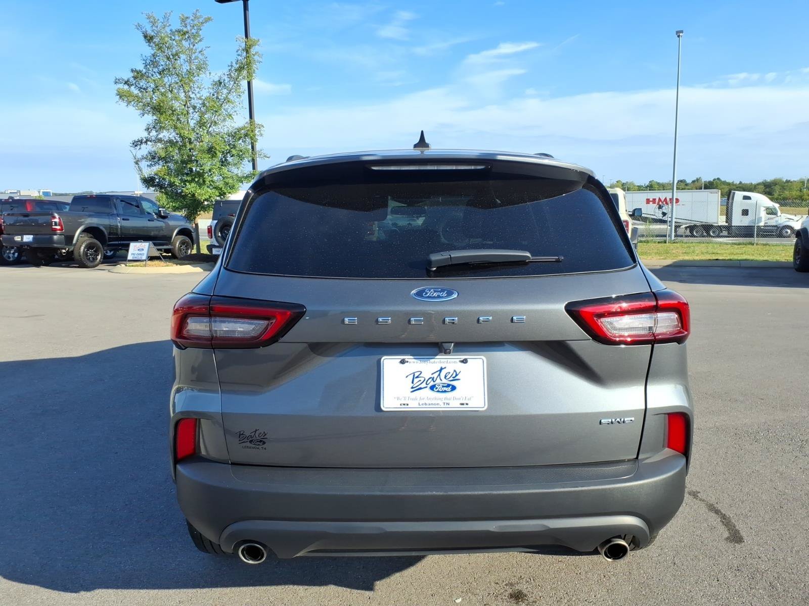 Certified 2025 Ford Escape ST-Line Select AWD/4WD image 4