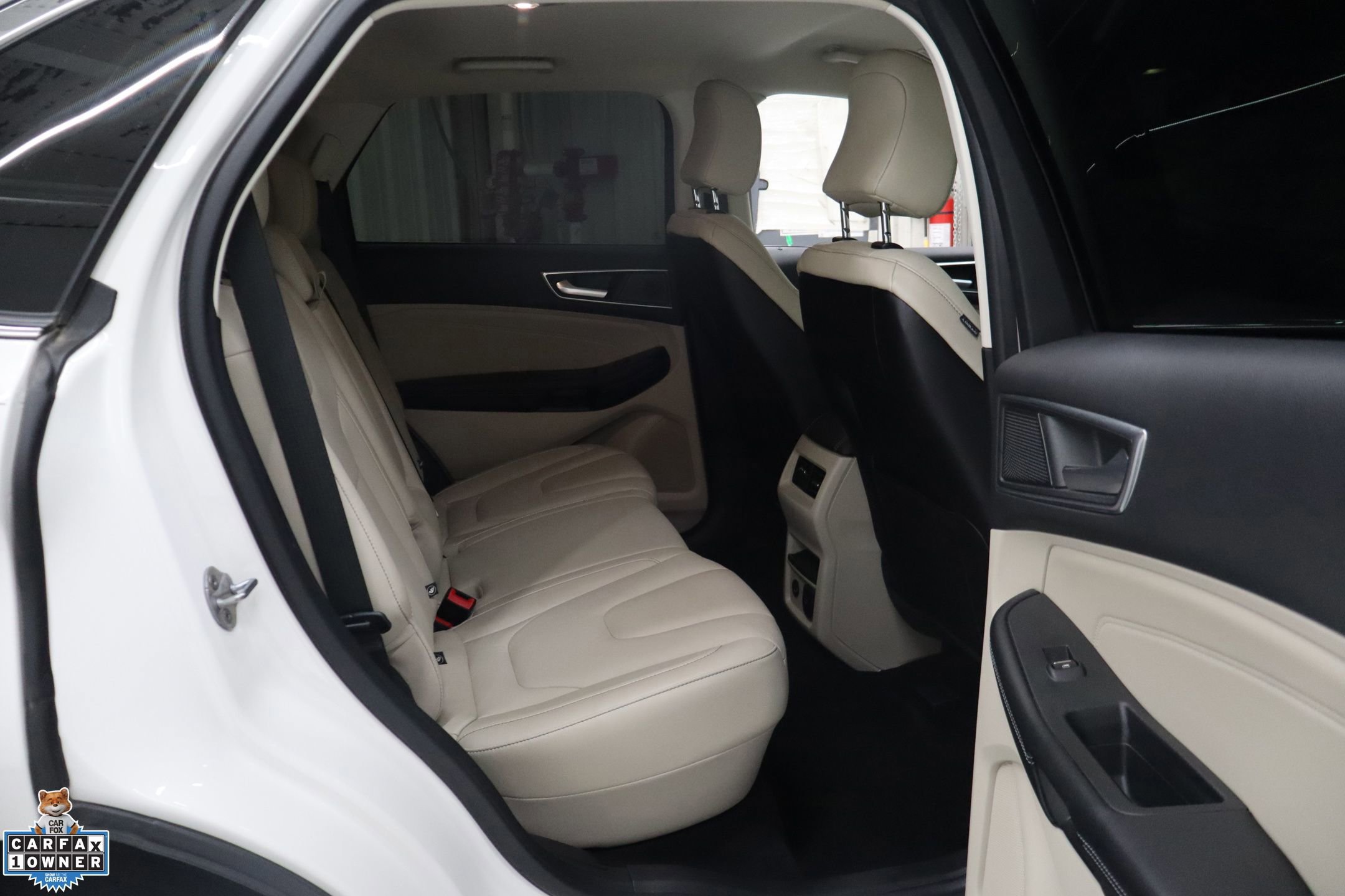 Certified 2022 Ford Edge Titanium AWD/4WD image 35