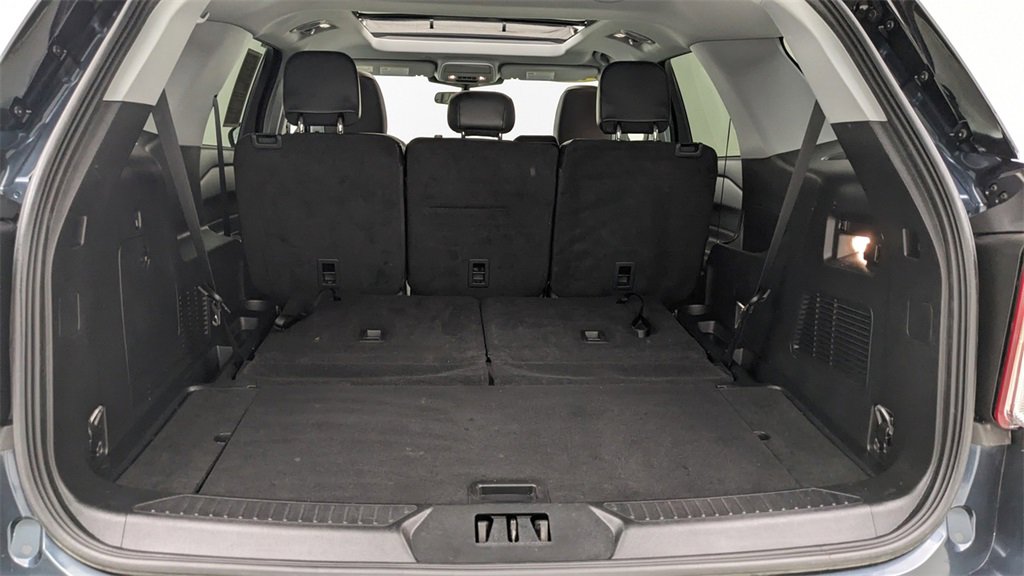 Certified 2023 Ford Explorer XLT w/ Equipment Group 202A image 9