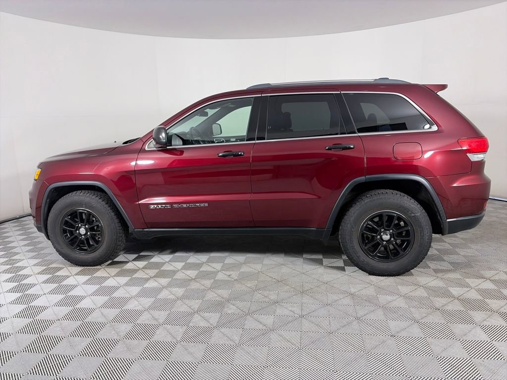 Used 2018 Jeep Grand Cherokee Laredo AWD/4WD image 4