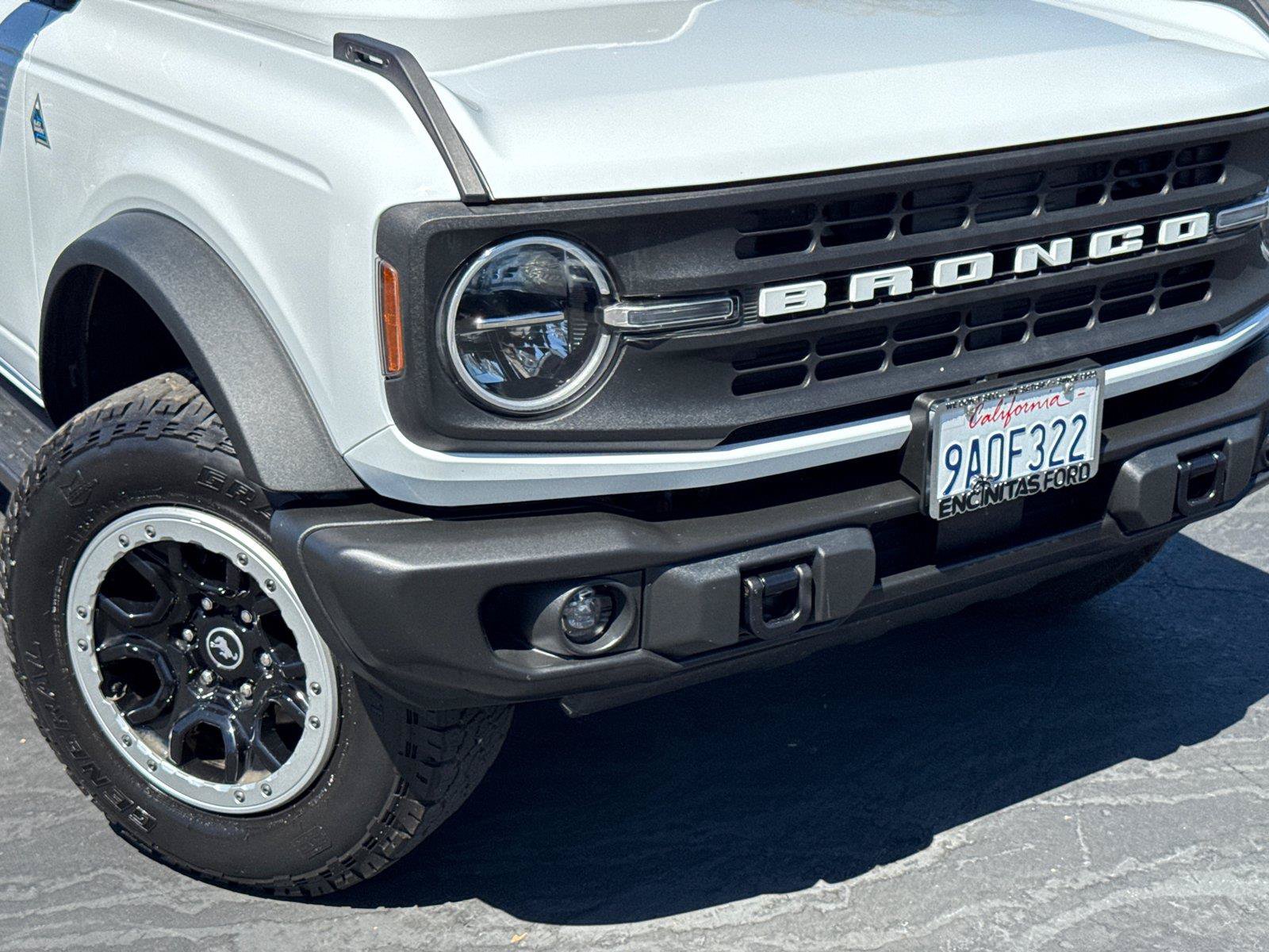 Certified 2022 Ford Bronco Black Diamond AWD/4WD image 3
