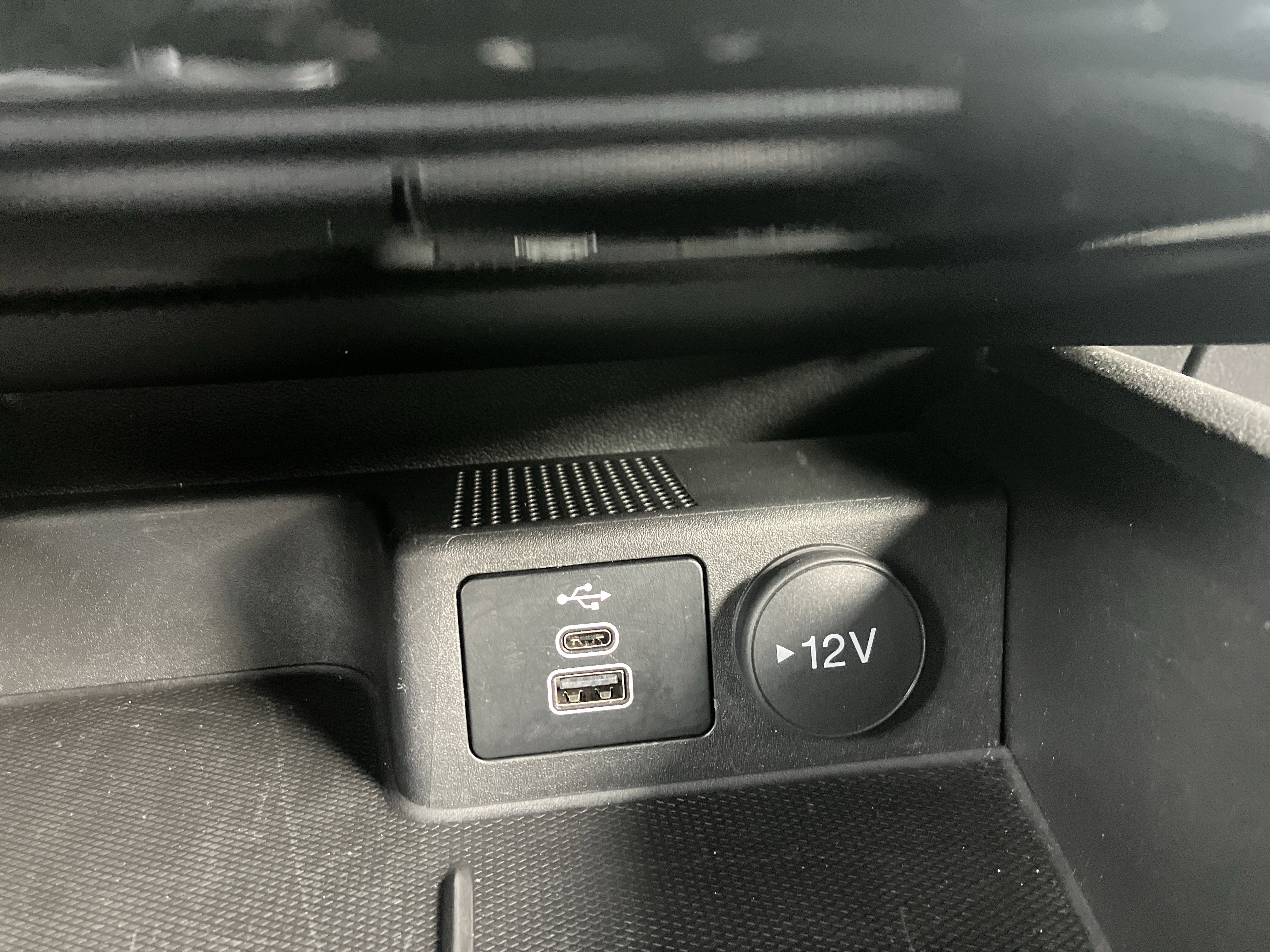 Certified 2024 Ford Escape Active w/ Tech Pack #1 image 31