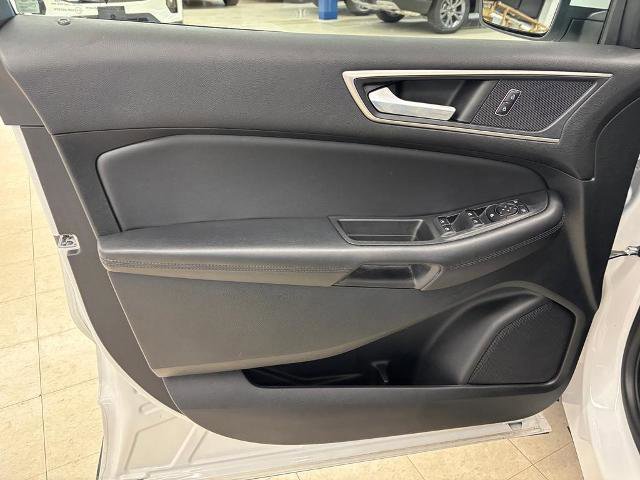 Certified 2022 Ford Edge SEL w/ Convenience Package image 10
