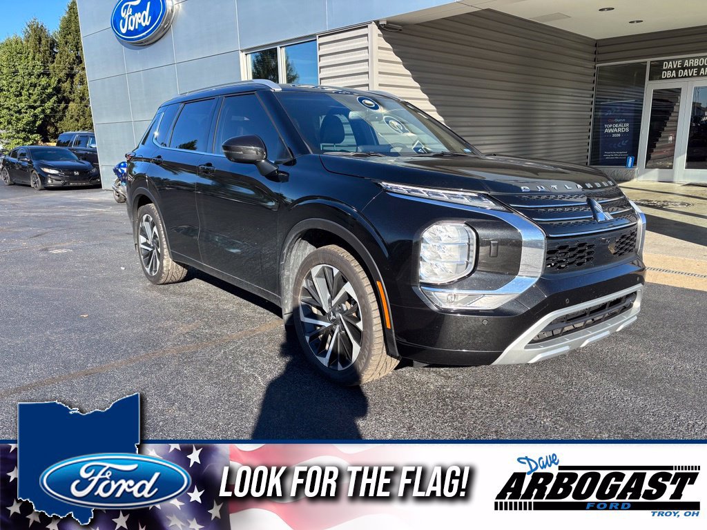 Used 2022 Mitsubishi Outlander SEL AWD/4WD image 1
