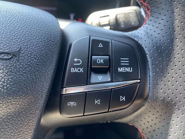 Certified 2025 Ford Escape ST-Line w/ Tech Pack #1 FWD image 22
