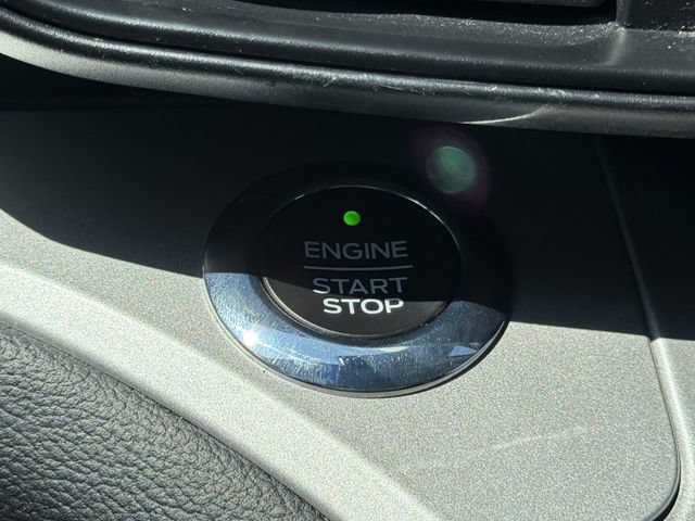 Certified 2021 Ford Explorer XLT RWD image 18