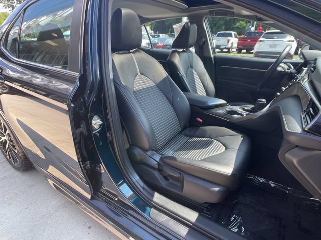 Used 2019 Toyota Camry SE w/ Audio Package FWD image 29