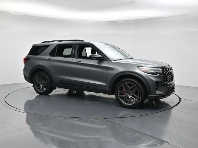 Certified 2025 Ford Explorer ST w/ Sun And Sound Package AWD/4WD image 3