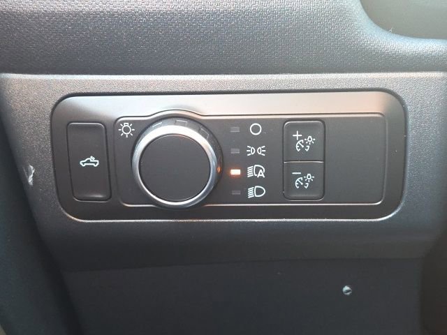 Certified 2022 Ford Maverick XL image 24