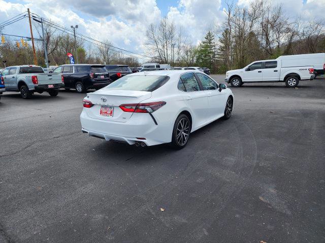 Used 2021 Toyota Camry SE FWD image 5