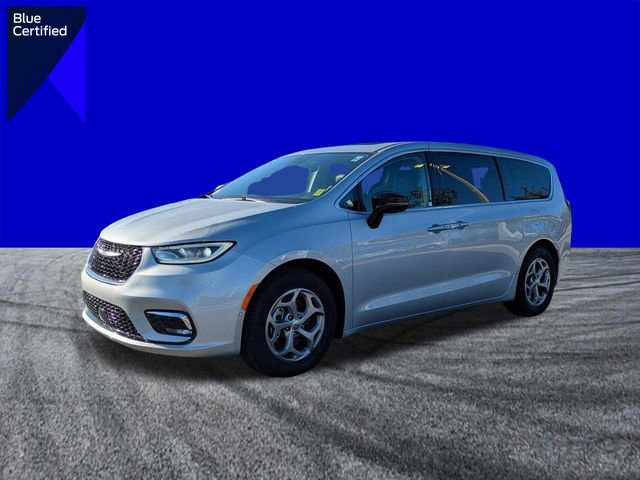 Used 2024 Chrysler Pacifica Limited