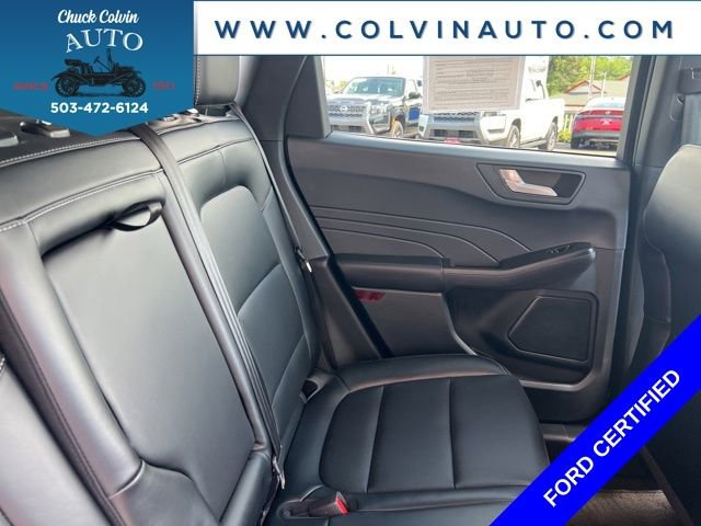 Certified 2025 Ford Escape Platinum AWD/4WD image 26
