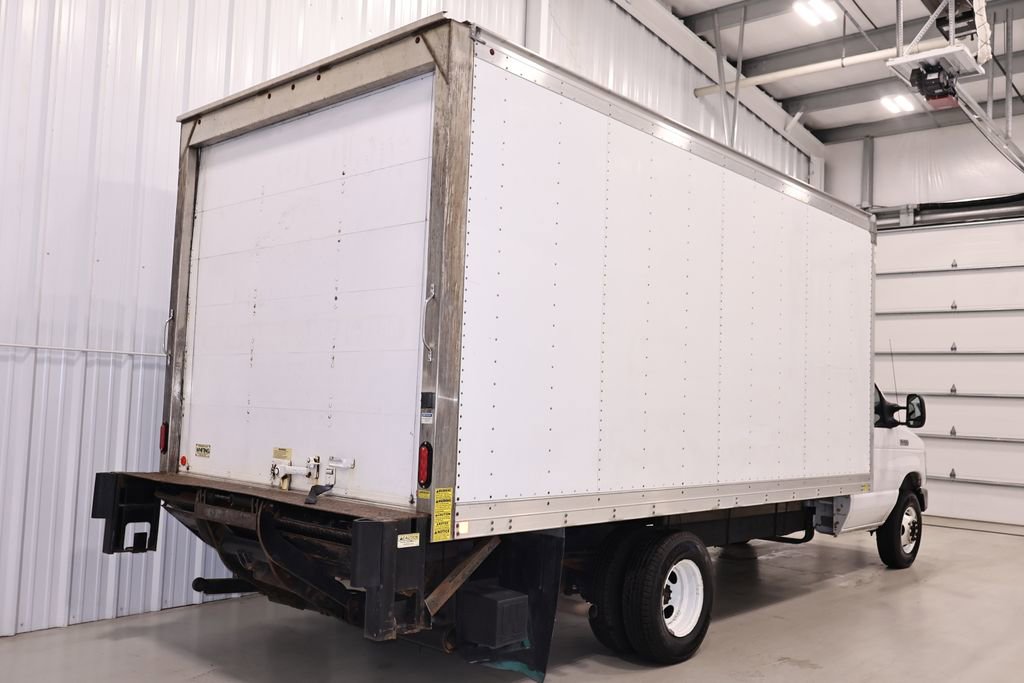 Certified 2019 Ford E-450 and Econoline 450 Super Duty w/ Power Windows & Locks Group RWD image 10