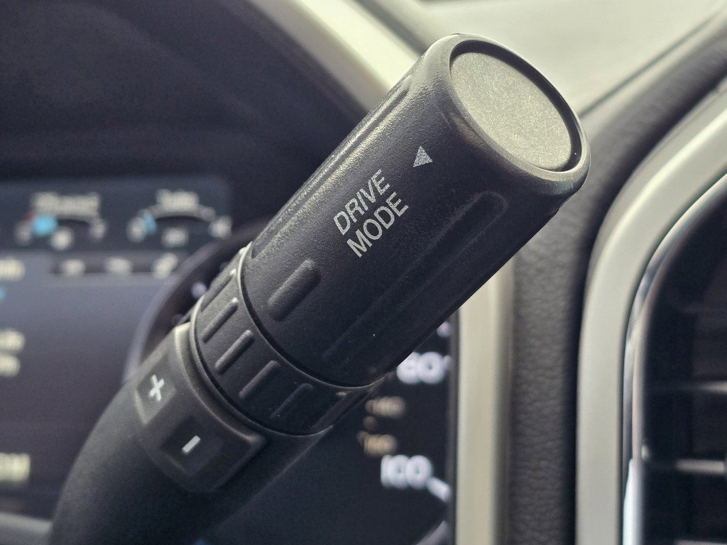 Certified 2022 Ford F350 Lariat w/ Lariat Ultimate Package image 14