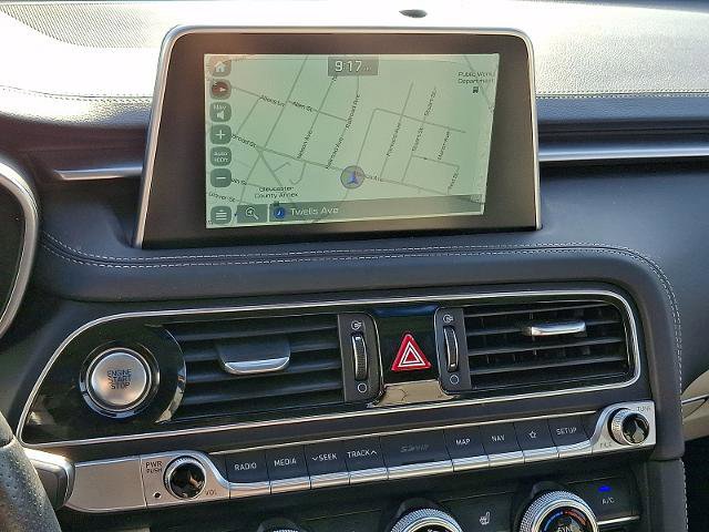 Used 2021 Genesis G70 3.3T image 16