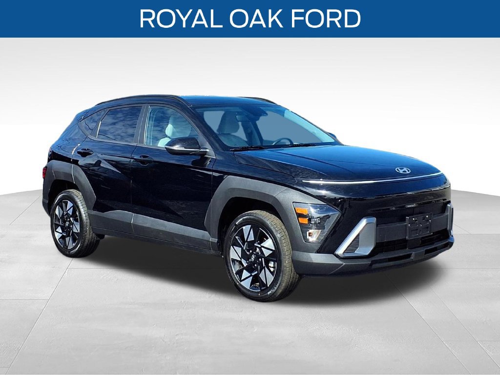 Used 2025 Hyundai Kona SEL AWD/4WD image 1