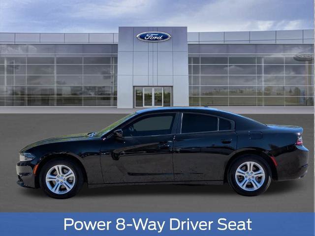 Used 2022 Dodge Charger SXT image 2