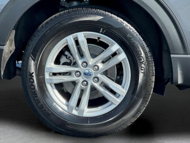 Certified 2024 Ford Explorer XLT AWD/4WD image 9