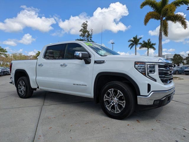 Used 2025 GMC Sierra 1500 SLT image 7
