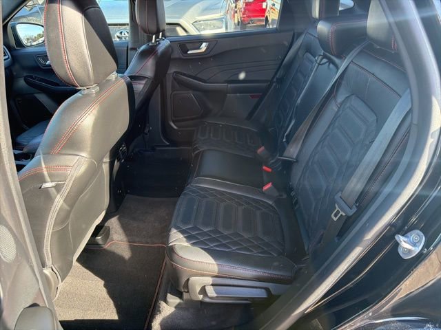 Certified 2023 Ford Escape ST-Line Elite w/ Premium Technology Package image 17