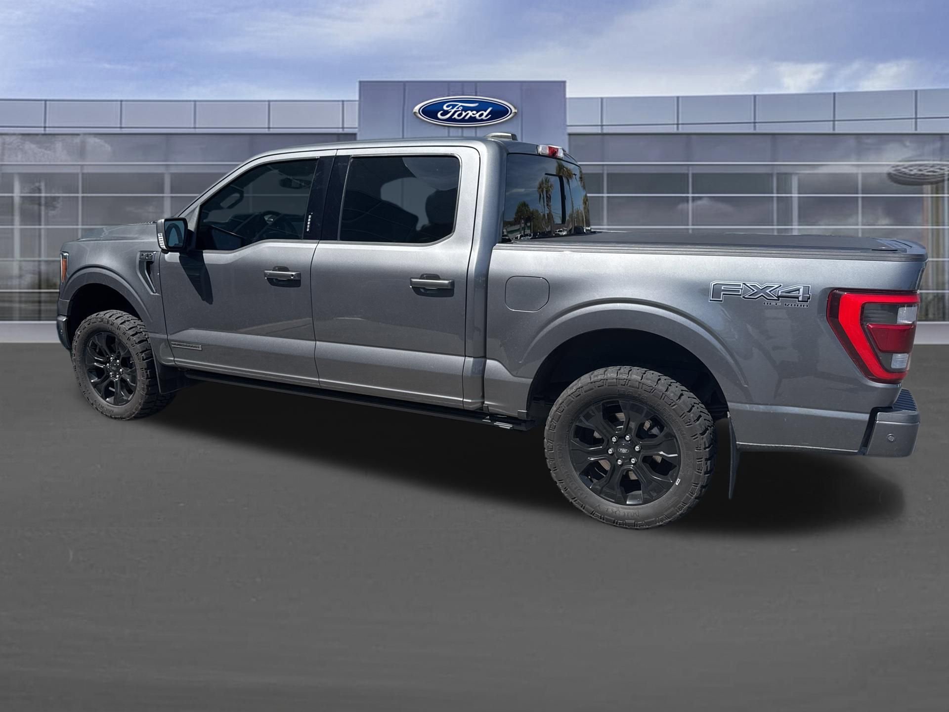 Certified 2022 Ford F150 Platinum w/ Equipment Group 701A High image 9