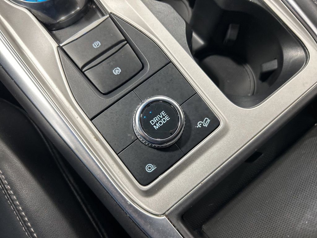 Certified 2023 Ford Explorer XLT w/ Equipment Group 202A image 24