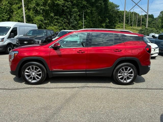 Used 2023 GMC Terrain SLT AWD/4WD image 8