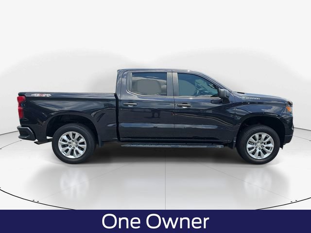 Used 2022 Chevrolet Silverado 1500 Custom AWD/4WD image 3
