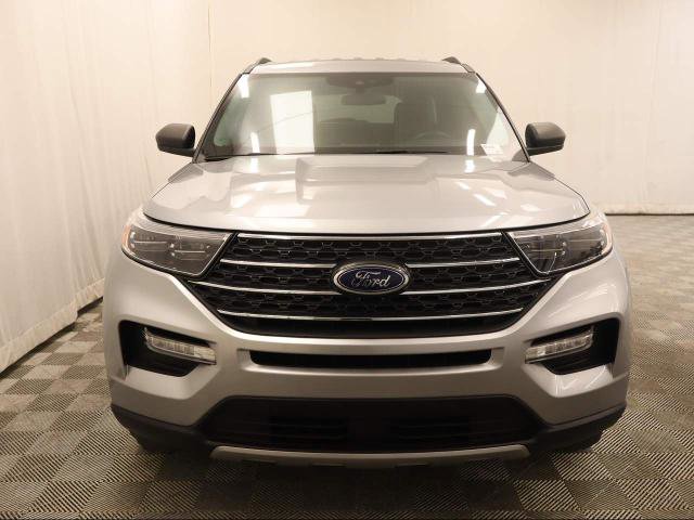 Certified 2023 Ford Explorer XLT w/ Equipment Group 202A RWD image 18