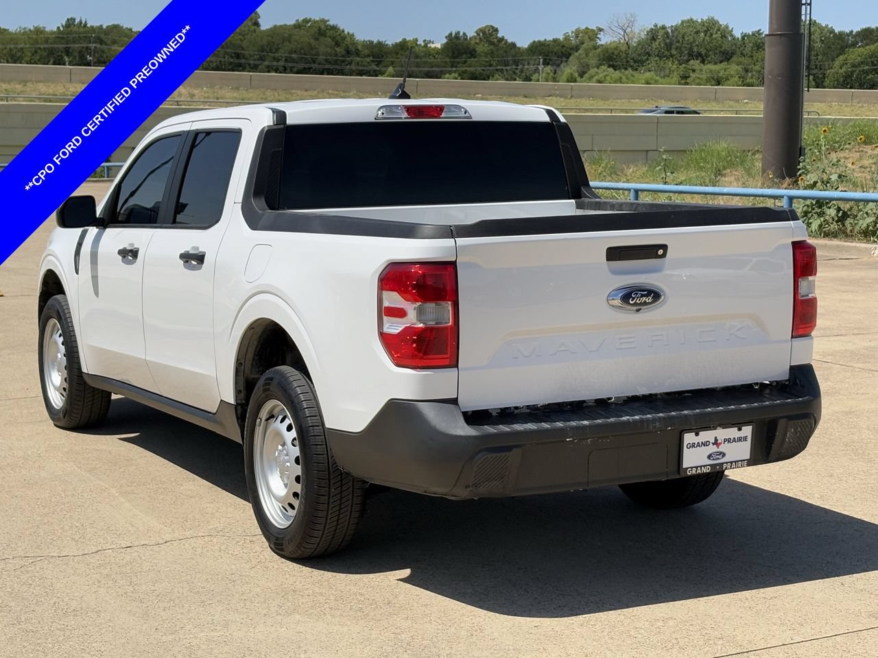 Certified 2022 Ford Maverick XL FWD image 6