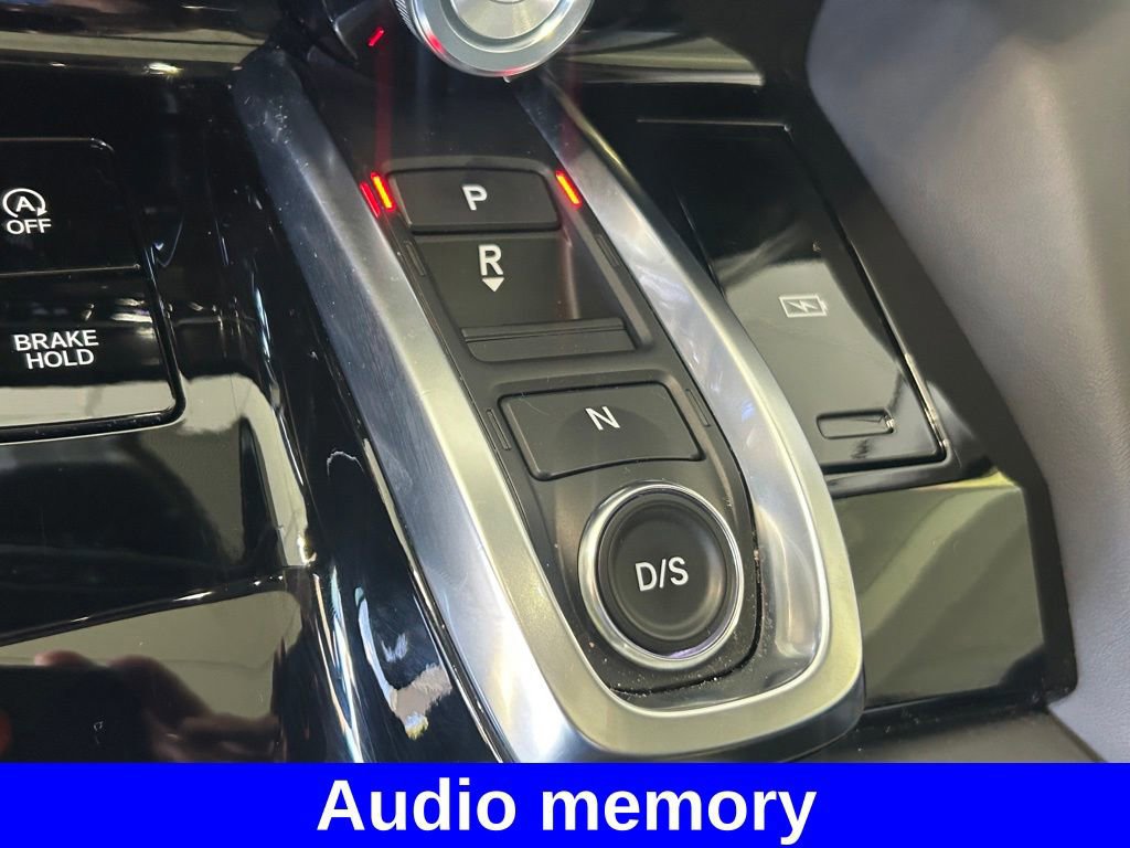 Used 2022 Acura MDX FWD w/ Technology Package image 13