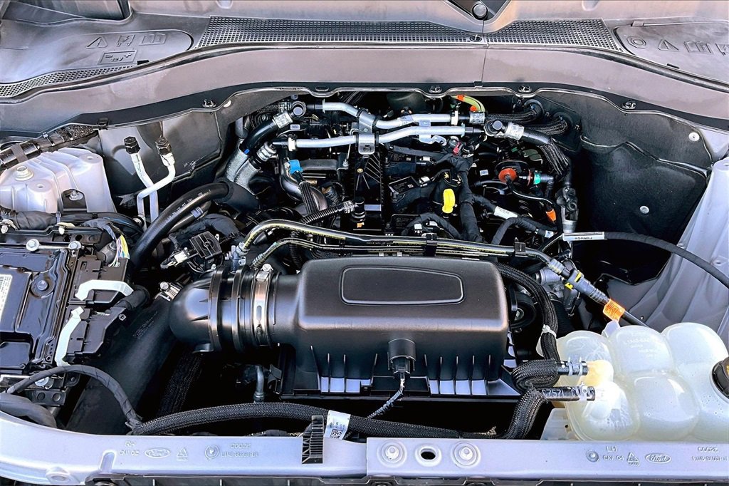 Certified 2022 Ford Explorer XLT image 10