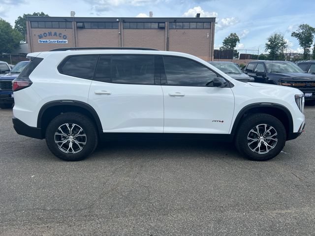 Used 2025 GMC Acadia AT4 AWD/4WD image 8