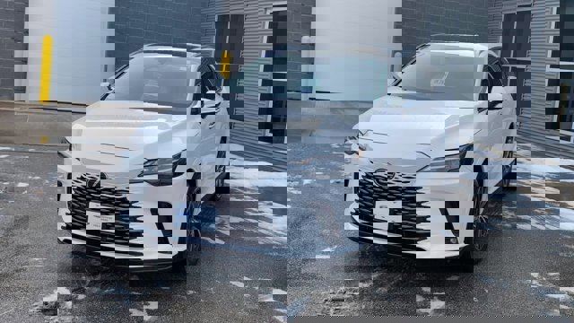 Used 2024 Lexus RX 350 Premium w/ Convenience Package image 5