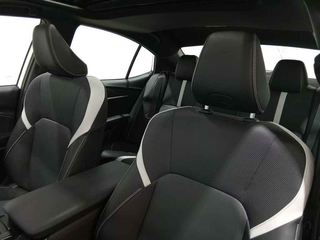Used 2025 Toyota Camry SE w/ Convenience Package FWD image 17