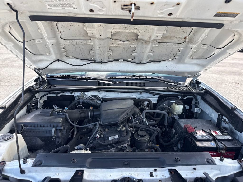 Used 2017 Toyota Tacoma SR image 26