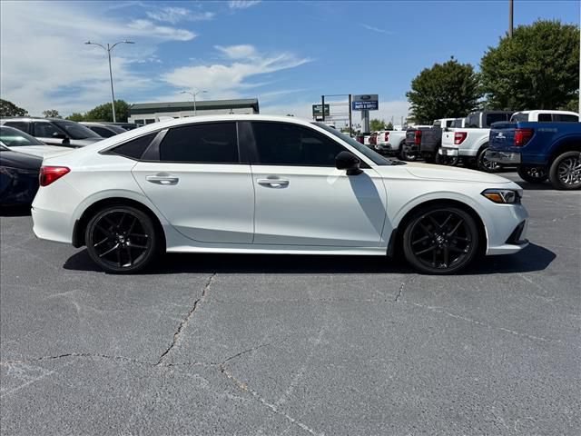 Used 2023 Honda Civic Sport image 3