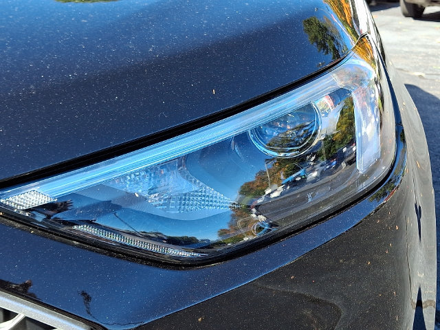 Certified 2023 Ford Edge SEL w/ Convenience Package AWD/4WD image 9