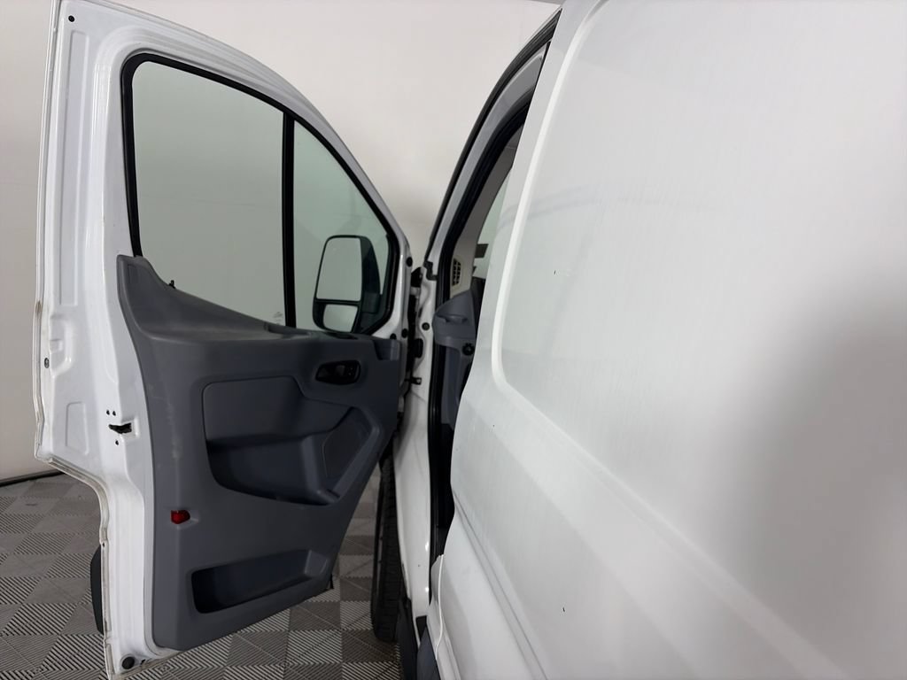 Certified 2018 Ford Transit 350 148 Low Roof RWD image 9