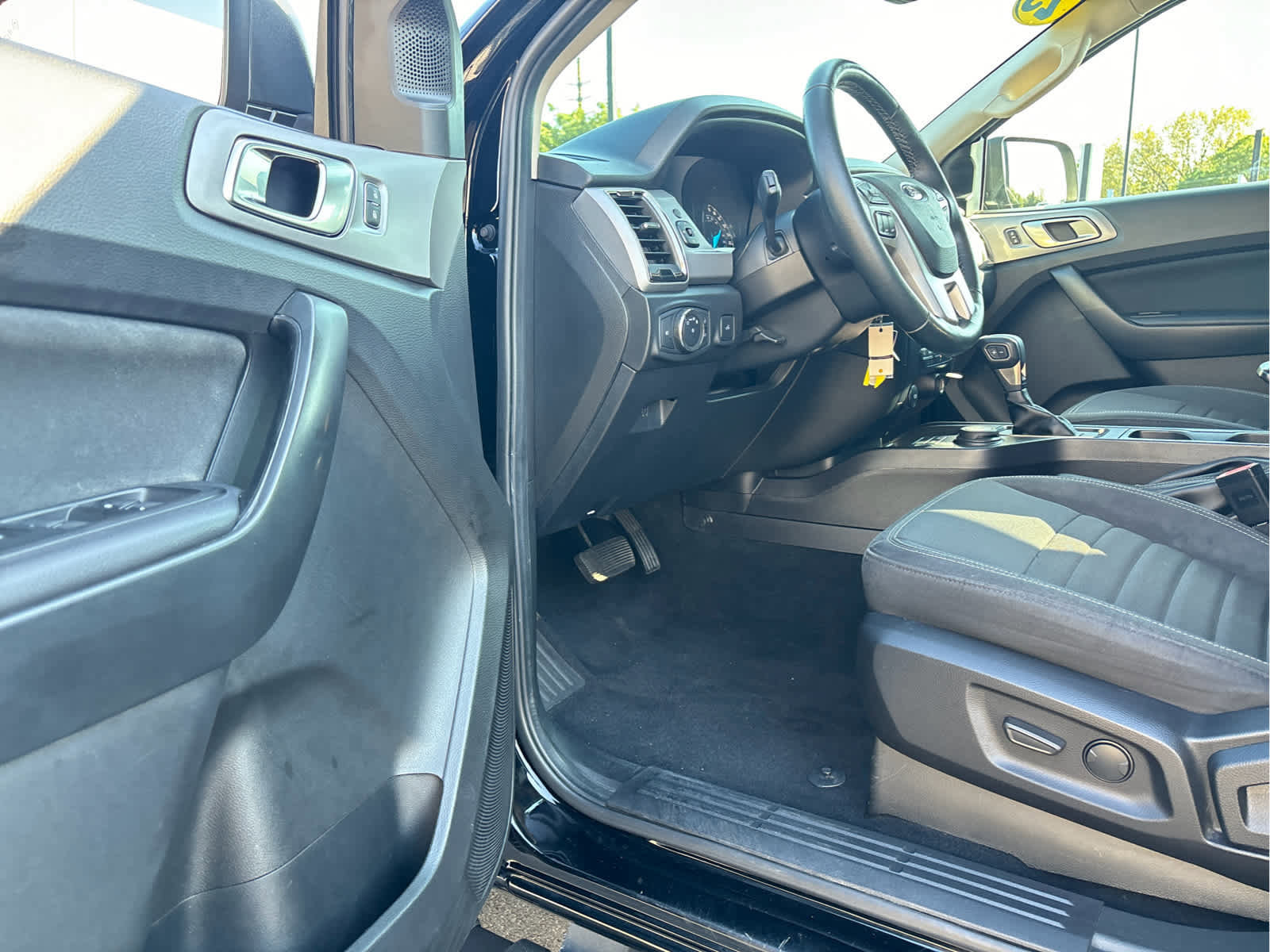 Certified 2023 Ford Ranger XLT w/ Equipment Group 302A High image 12