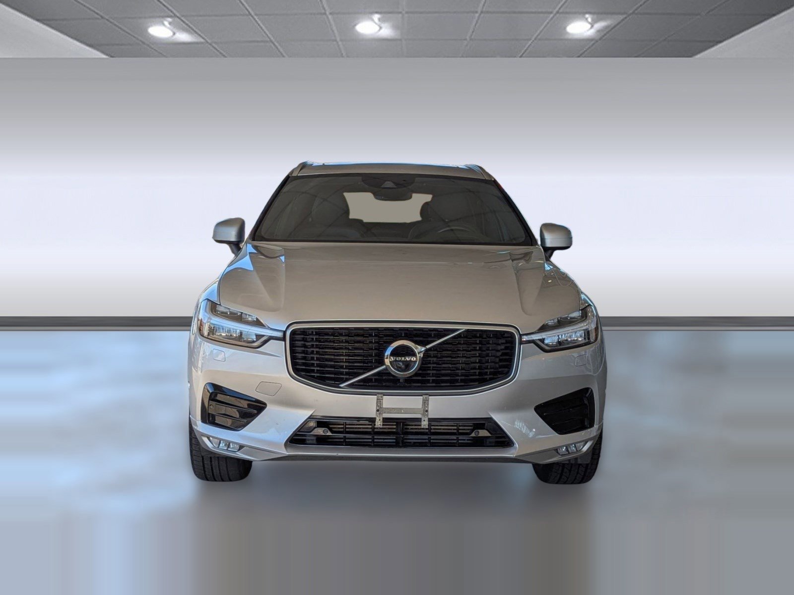 Used 2018 Volvo XC60 T6 R-Design w/ Convenience Package image 8