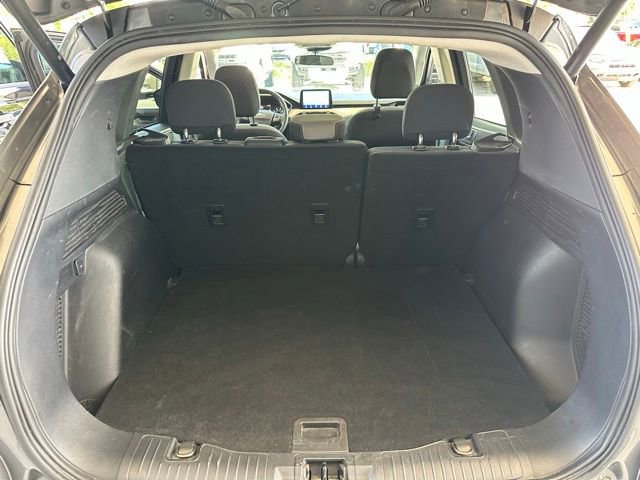 Certified 2022 Ford Escape SE w/ SE Sport Appearance Package FWD image 12
