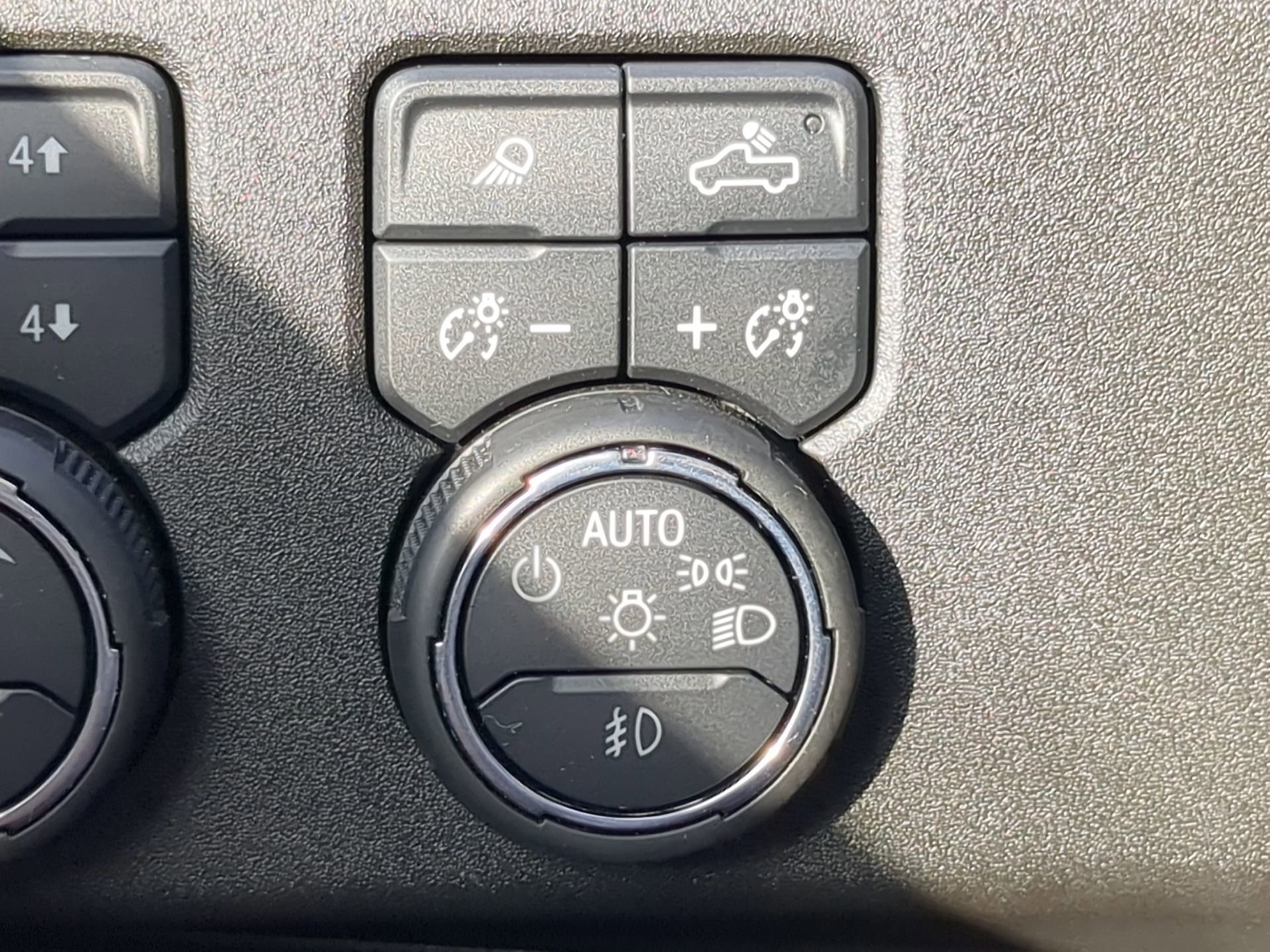 Used 2025 Chevrolet Silverado 2500 ZR2 image 57