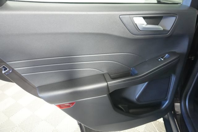 Certified 2023 Ford Escape ST-Line w/ Tech Pack #1 AWD/4WD image 34
